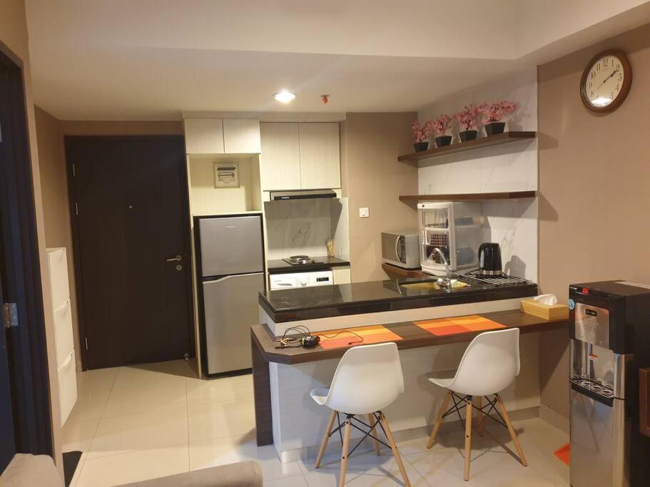 Cozy Room In Orange County Suite-Apartment In Lippo-Cikarang Cbd Exterior foto